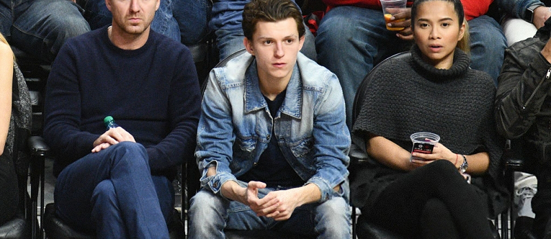 Watches a LA Clippers Game at Staples Center
